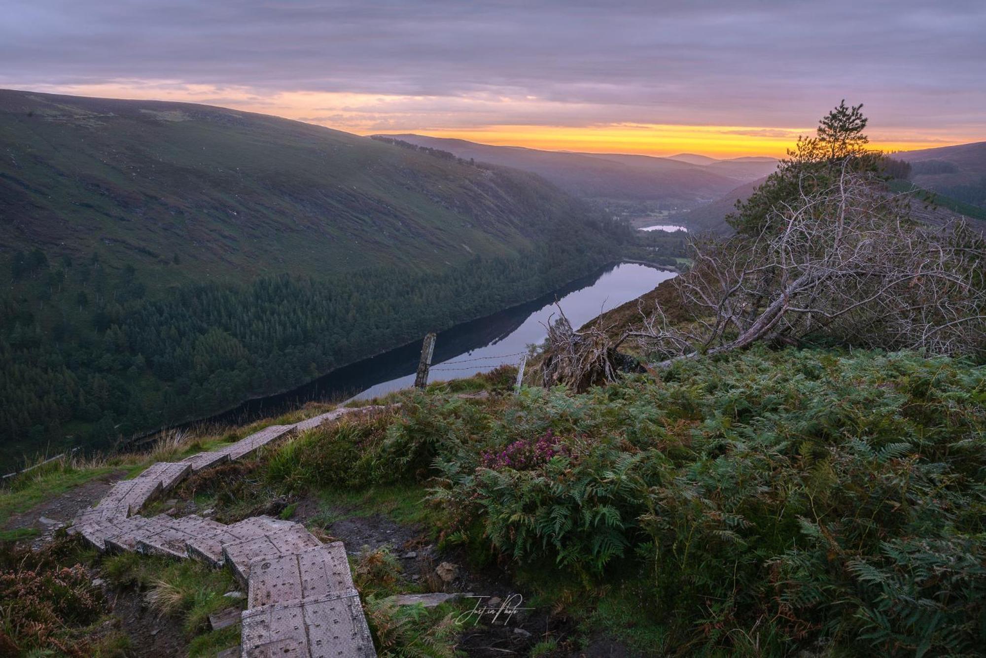 Glendalough International Youth Hostel 래라흐 외부 사진